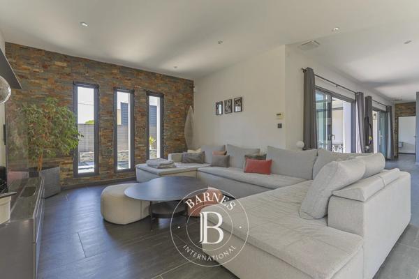 Castelnau-le-Lez, Maison 4 Chambres -  218 m² à vendre