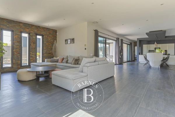 Castelnau-le-Lez, Maison 4 Chambres -  218 m² à vendre