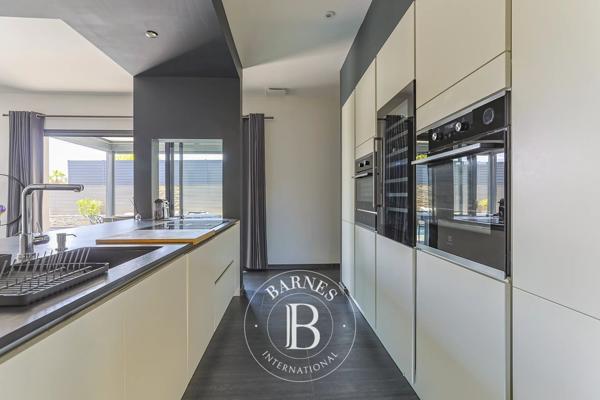 Castelnau-le-Lez, Maison 4 Chambres -  218 m² à vendre