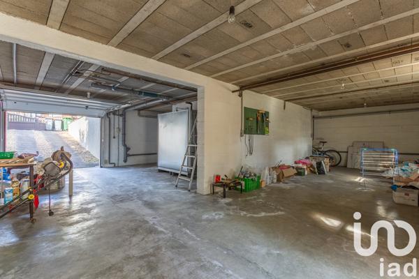 Maison à vendre 4 pièces 77 m² Viry-Châtillon