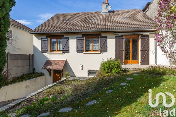 Maison à vendre 4 pièces 77 m² Viry-Châtillon