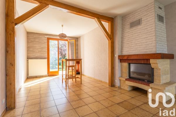 Maison à vendre 4 pièces 77 m² Viry-Châtillon
