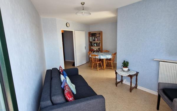 Appartement à vendre    4 pièces • 73,92 m2 Créteil