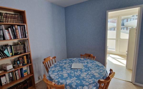 Appartement à vendre    4 pièces • 73,92 m2 Créteil