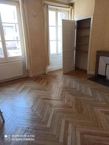 Appartement 4 pièces                                        - 42000 Saint-Étienne Réf : 12689