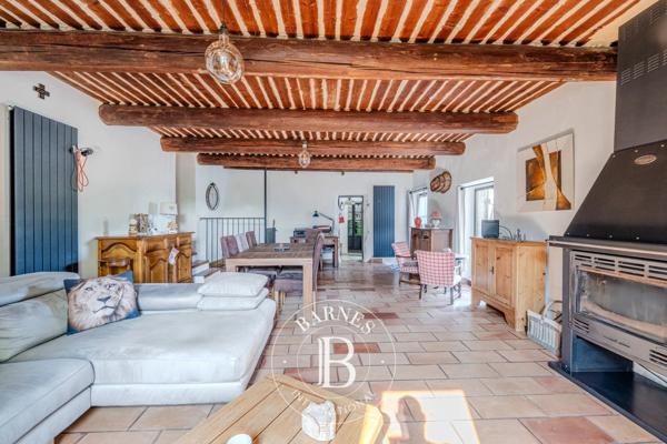 Gargas, Maison 9 Chambres -  360 m² à vendre