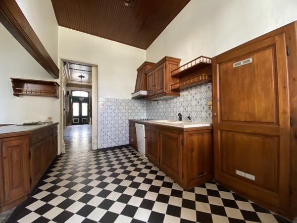 Maison 11 pièces - 654 m² Exclusivité efficity