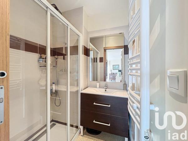 Appartement 3 pièces de 53 m² à Portiragnes (34420)