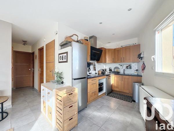 Appartement 3 pièces de 53 m² à Portiragnes (34420)