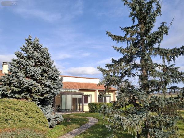 Maison à vendre à Sauxillanges dans le Puy-de-Dôme (63490), ref : 2026-67-2026010