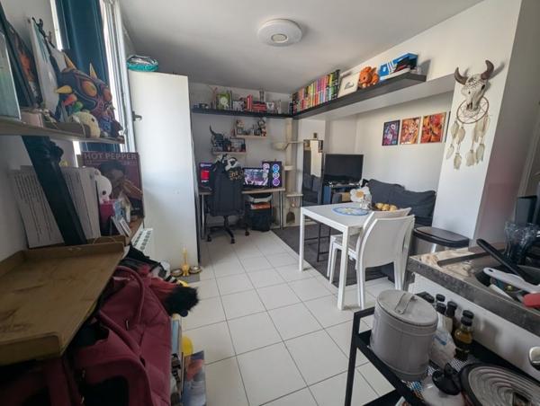 Appartement à vendre 74 147 € Saint-Pierre-des-Corps 1 pièce 20 m² DPE E