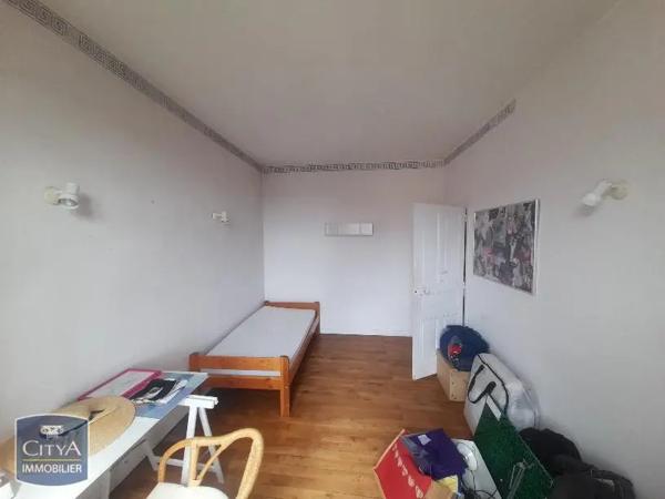 Maison à vendre 10 pièces 233m²