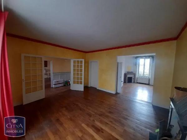 Maison à vendre 10 pièces 233m²