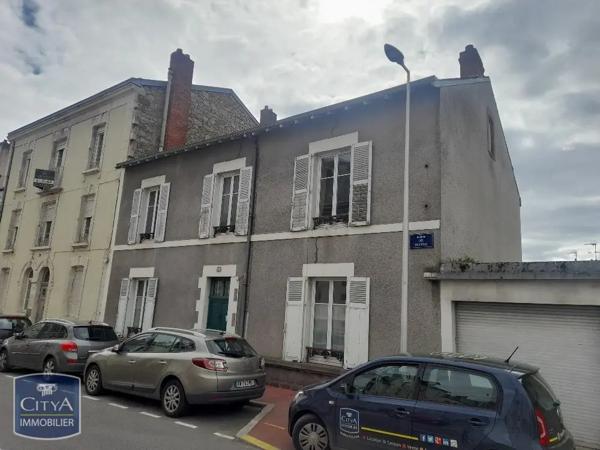 Maison à vendre 10 pièces 233m²