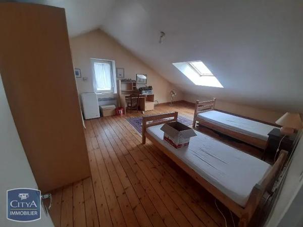 Maison à vendre 10 pièces 233m²