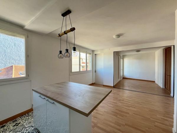 Appartement à louer 1 250 € CC Toulouse 3 p 69 m² DPE C