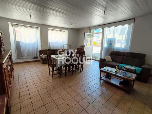 APPARTEMENT À VENDRE DE 5 PIÈCES DE 162,00 M²