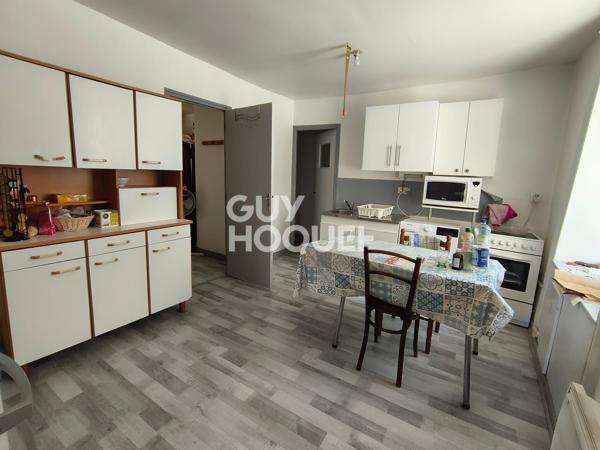 APPARTEMENT À VENDRE DE 5 PIÈCES DE 162,00 M²
