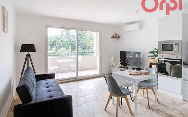 Appartement à vendre    2 pièces • 38,05 m2 L'Isle-sur-la-Sorgue