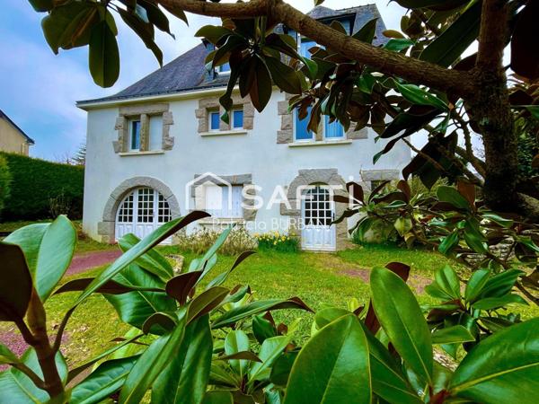 Maison 5 chambres centre ville de Questembert