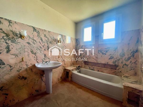 Maison 5 chambres centre ville de Questembert