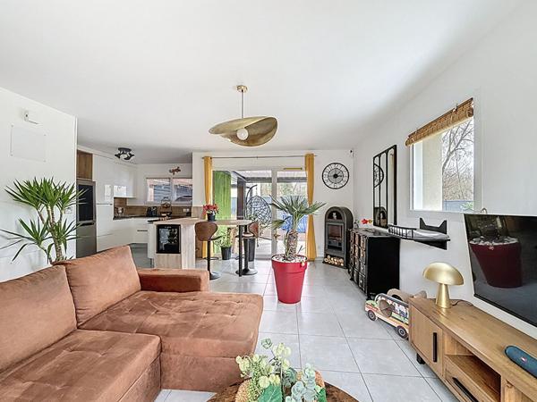 Maison , 3 chambres, terrain et garage proche Meximieux,