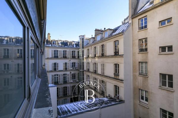 Paris 8ème, Appartement 1 Chambre -  61 m² à vendre