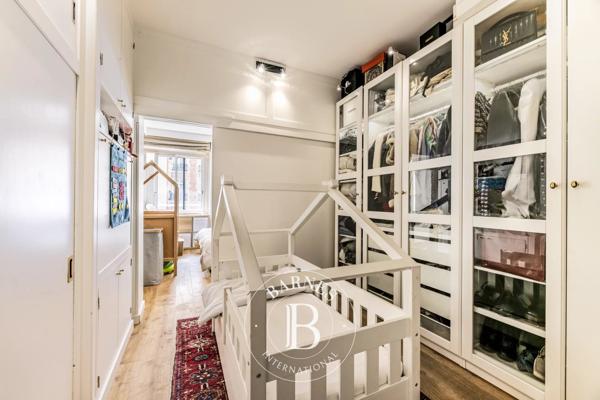 Paris 8ème, Appartement 2 Chambres -  62 m² à vendre