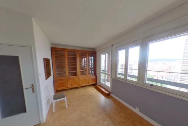 APPARTEMENT T3 A LOUER - LYON 6EME ARRONDISSEMENT Mongolfier-Le Lycee 66.81 m 2 1 220 € charges comprises par mois
