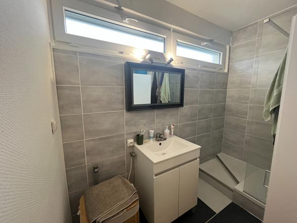 Appartement 2 pièces à vendre à Saint-Quentin, secteur Saint Jean - Réf 6065