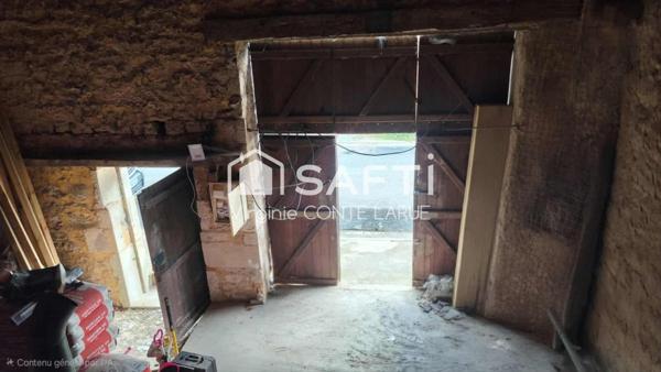 Grange 70m2 raccordée électricité, idéale atelier + terrain