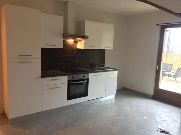 Maison à vendre 6 pièces CORBONOD (01)