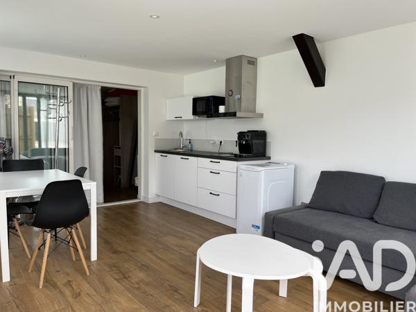 Maison à vendre 9 pièces 201 m² Saint-Denis-en-Val