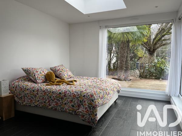 Maison à vendre 9 pièces 201 m² Saint-Denis-en-Val