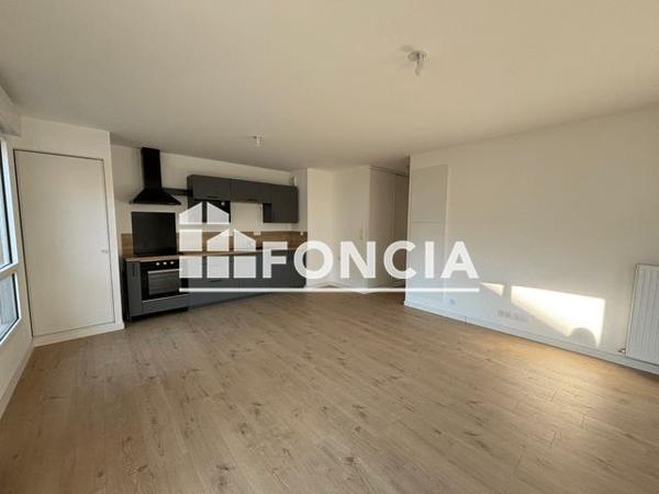 Location Appartement 3 pièces 64.3 m² - 37 RUE DE L'ETRIER Saint Malo 35400