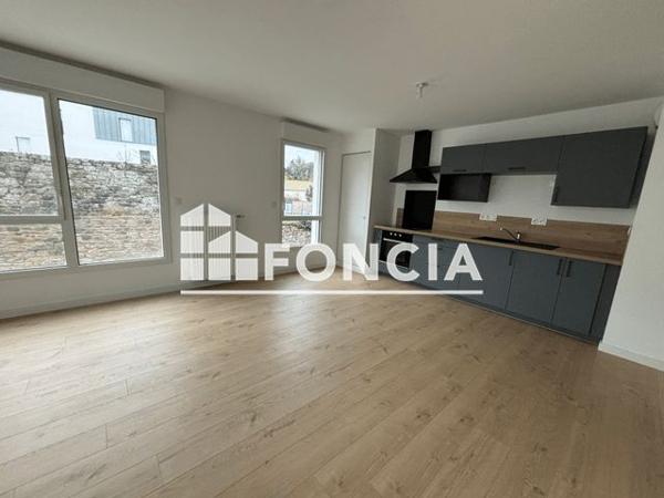 Location Appartement 3 pièces 64.3 m² - 37 RUE DE L'ETRIER Saint Malo 35400