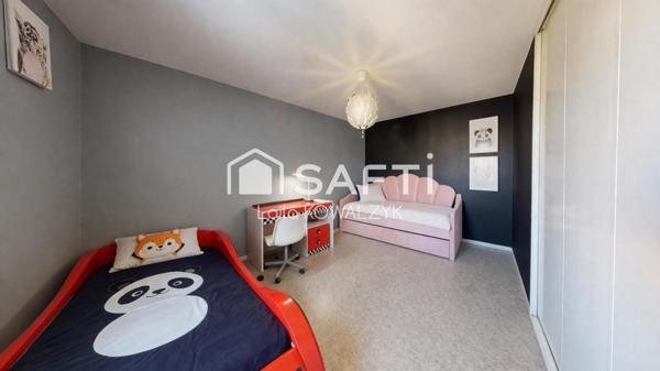 Maison familiale 98 m² – 4 chambres – DPE B – Tout à pied