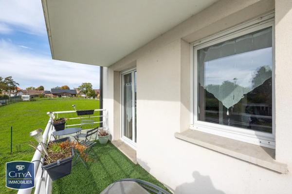 Appartement à louer 2 pièces 49.39m² Condé-sur-l'Escaut (59163)