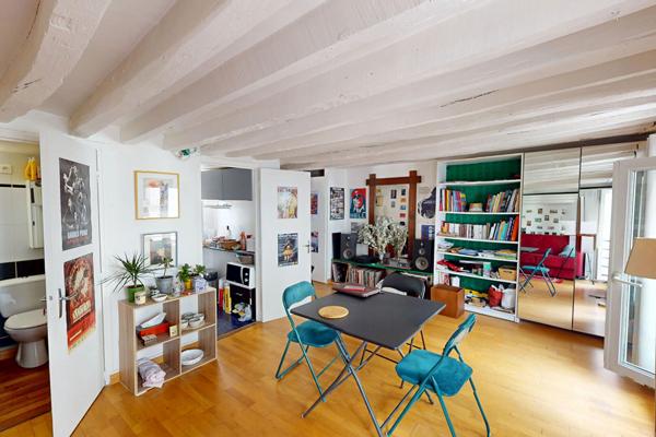EXCLUSIVITE - Studio rue du Faubourg du Temple en très bon état !