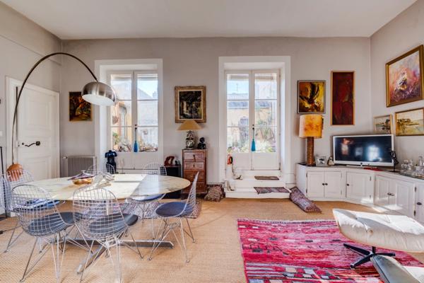 Saint-Etienne, T4 de 164m² en dernier étage avec terrasse