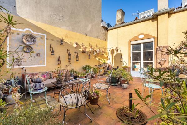 Saint-Etienne, T4 de 164m² en dernier étage avec terrasse