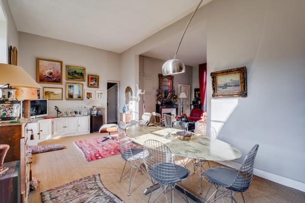 Saint-Etienne, T4 de 164m² en dernier étage avec terrasse