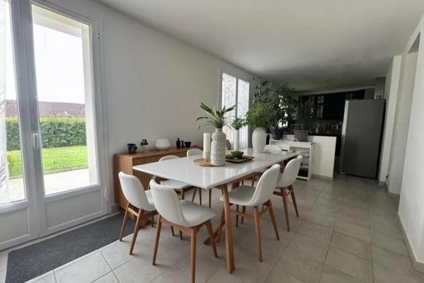MAISON FAMILIALE INDIVIDUELLE AVEC JARDIN