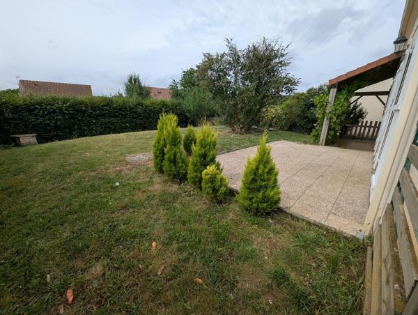 MAISON FAMILIALE INDIVIDUELLE AVEC JARDIN