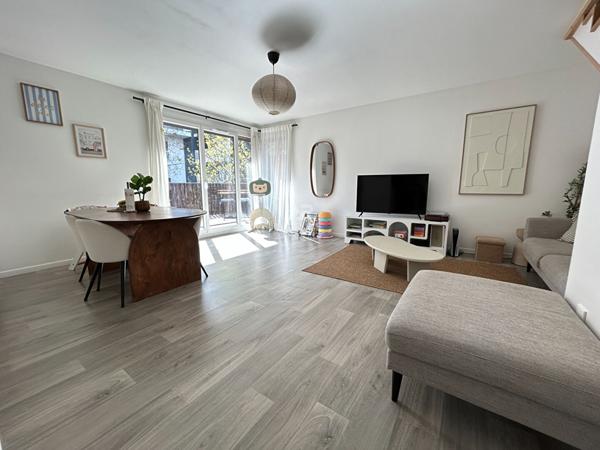 Appartement Carrieres Sous Poissy 4 pièce(s) 78 m2 €339 000 ** - Référence 9123