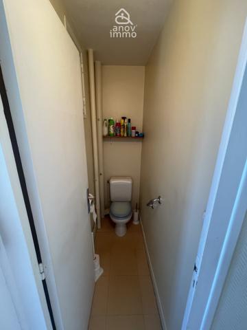 Appartement
                                                                                                                                                                                                                                                                                                                        4 pièce(s)                                                                                                                                                                                                          3 chambre(s)                                                                                                                                                                                                          82  m²