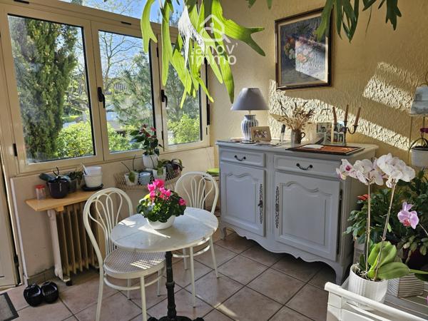 Maison
                                                                                                                                                                                                                                                                                                                        4 pièce(s)                                                                                                                                                                                                          3 chambre(s)                                                                                                                                                                                                          143  m²