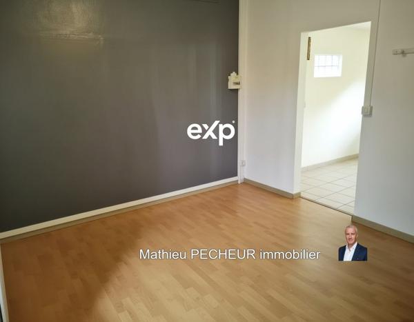 Saint-Denis, Le Brûlé, Maison F8 + Maison F2 indépendante