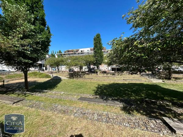 Appartement à louer 3 pièces 74.69m²