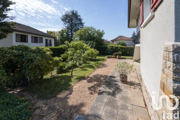Maison à vendre 4 pièces 133 m² Tassin-la-Demi-Lune